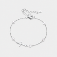 bracelet-croix-argent-perles-blanches